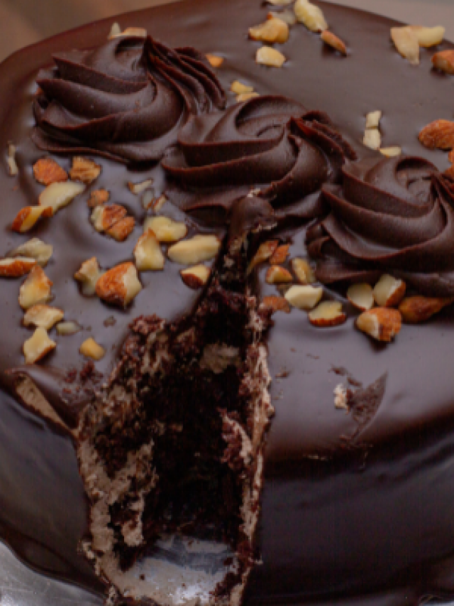 Receita de Bolo Ferrero Rocher. Melhor receita caseira de todas!