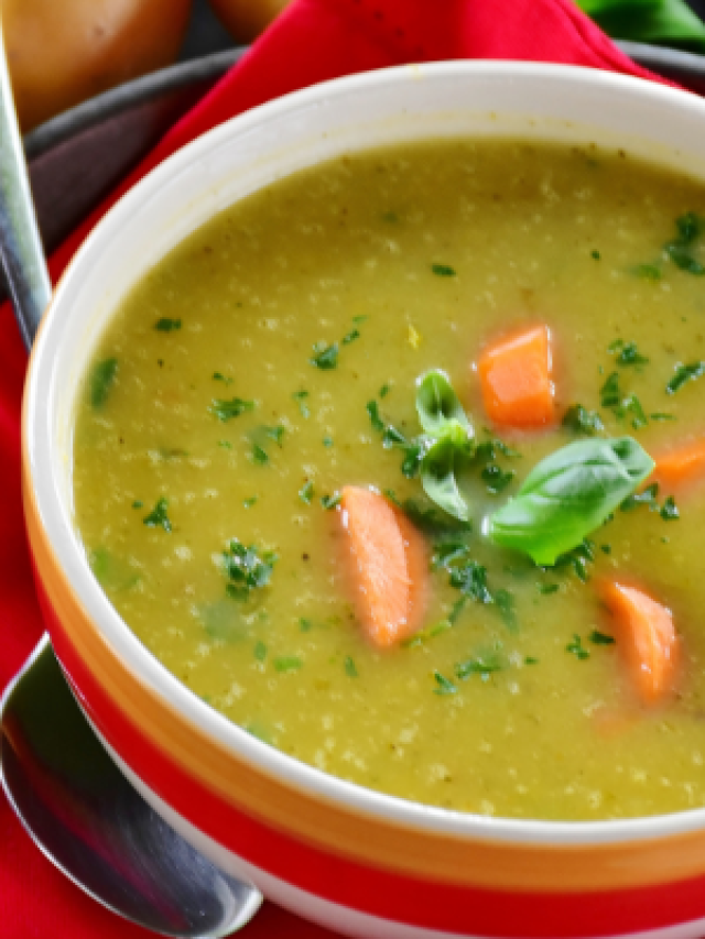 Receita de Caldo Verde com Calabresa e Bacon irresistível!