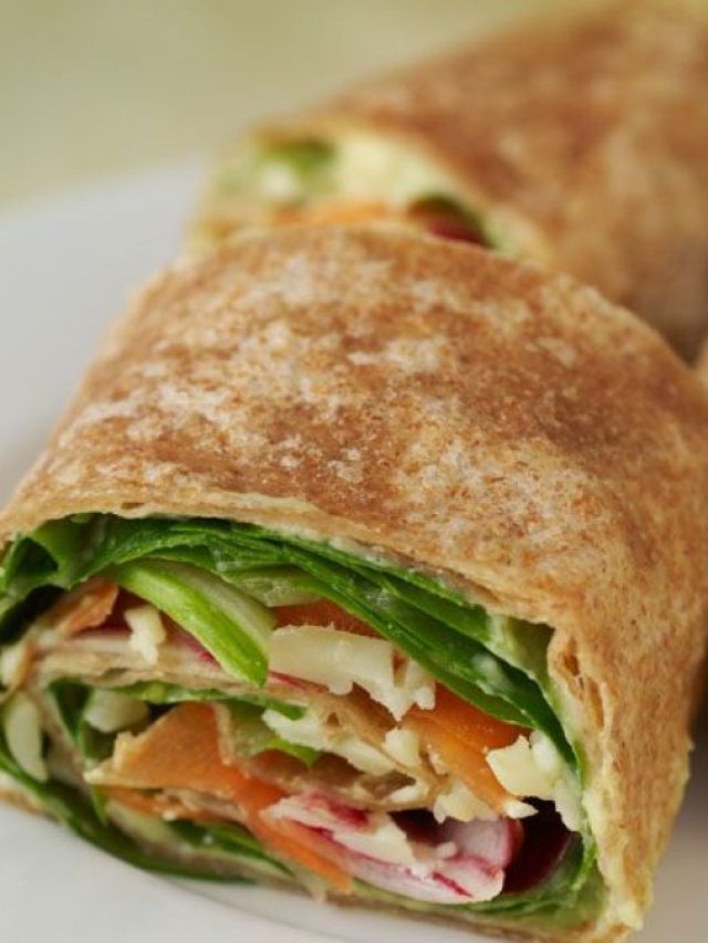 Receita de Wrap de Atum. Opção super saudável e deliciosa para um jantar leve!