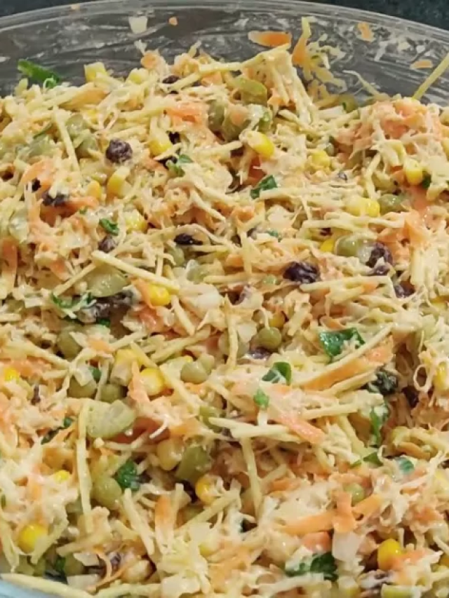 Receita de Salpicão de Frango fácil, leve e saboroso para qualquer dia