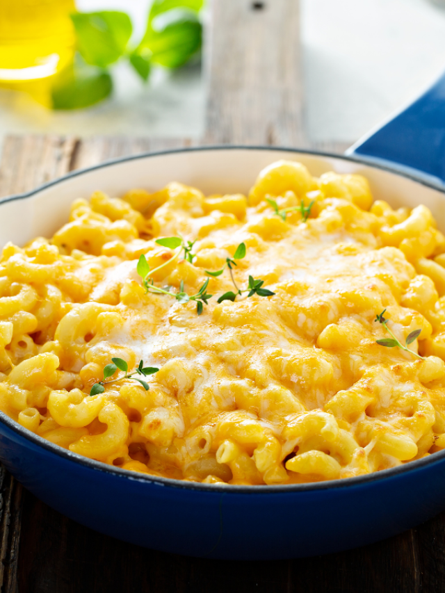 Receita de Mac and Cheese. Receita suculenta e super prática.